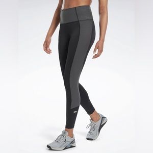 Reebok Rib High-Rise Women Studio Tight Black Hi6188